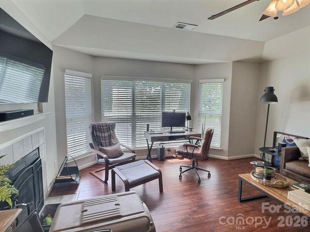 513 N Graham Street, Charlotte, NC 28202