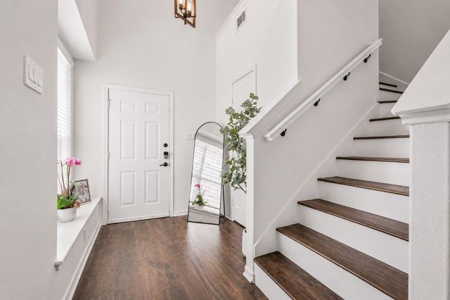 55 Ledgestone Place, The Woodlands, TX 77382