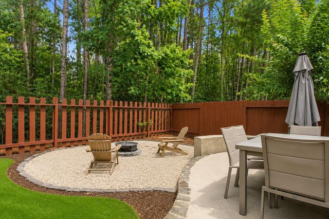 55 Ledgestone Place, The Woodlands, TX 77382