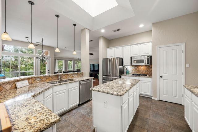 221 Freedom Court, Rockwall, TX 75032