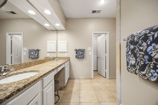 221 Freedom Court, Rockwall, TX 75032