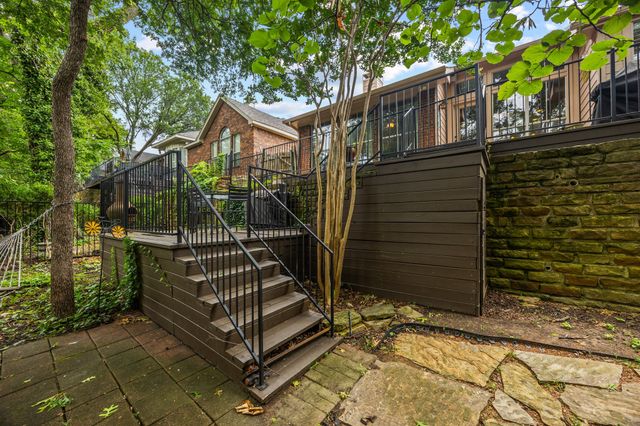 221 Freedom Court, Rockwall, TX 75032