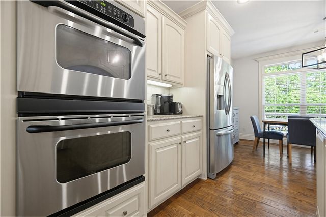 3890 E Chatsworth Road, Fayetteville, AR 72703