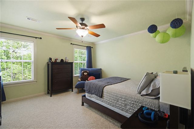 3890 E Chatsworth Road, Fayetteville, AR 72703