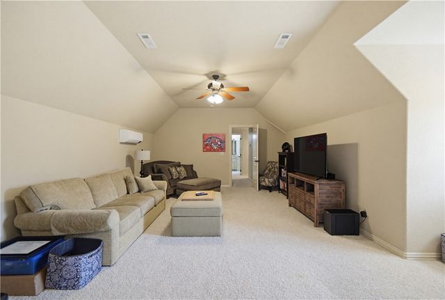 3890 E Chatsworth Road, Fayetteville, AR 72703