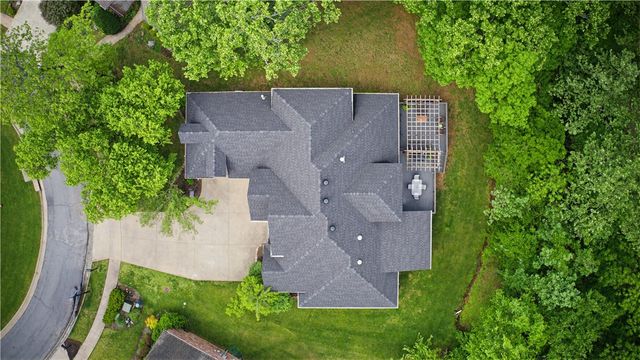 3890 E Chatsworth Road, Fayetteville, AR 72703