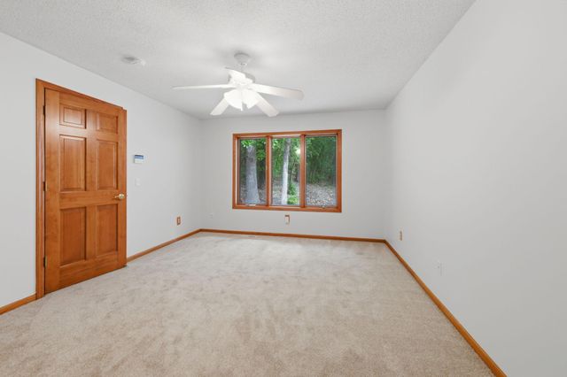 815 Wescott Square, Eagan, MN 55123