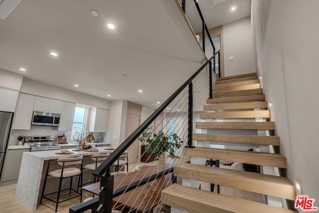 127 Plymouth Street, Inglewood, CA 90302