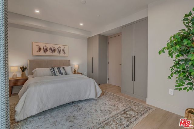 127 Plymouth Street, Inglewood, CA 90302