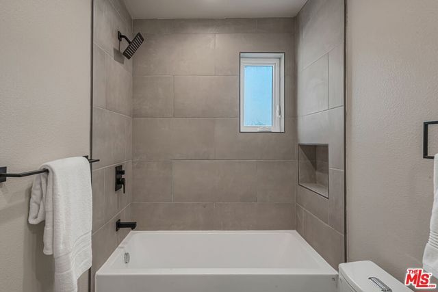 127 Plymouth Street, Inglewood, CA 90302