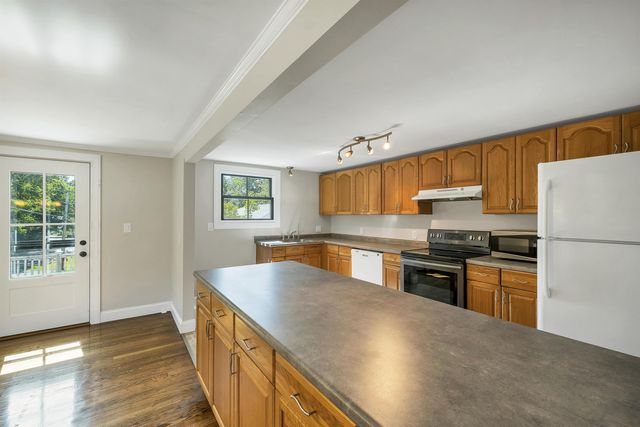 76 Ridgewood Avenue, Gilford, NH 03249