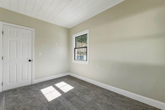 76 Ridgewood Avenue, Gilford, NH 03249