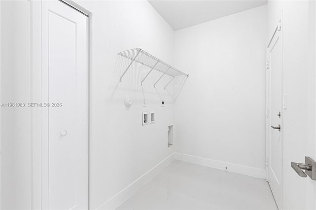 21326 Old Cutler Rd, Cutler Bay, FL 33189