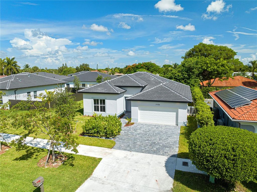 21326 Old Cutler Rd, Cutler Bay, FL 33189