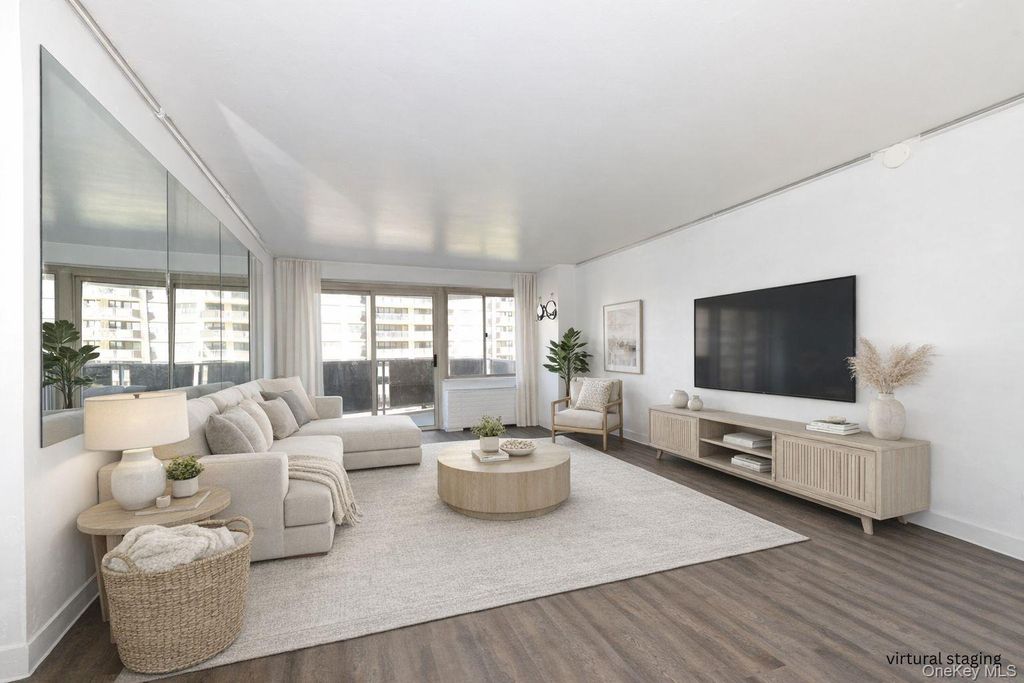 18-15 215th Street 4L, Bayside, NY 11360