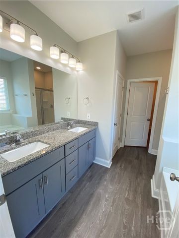 170 Whitaker Way N, Richmond Hill, GA 31324