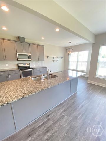 170 Whitaker Way N, Richmond Hill, GA 31324