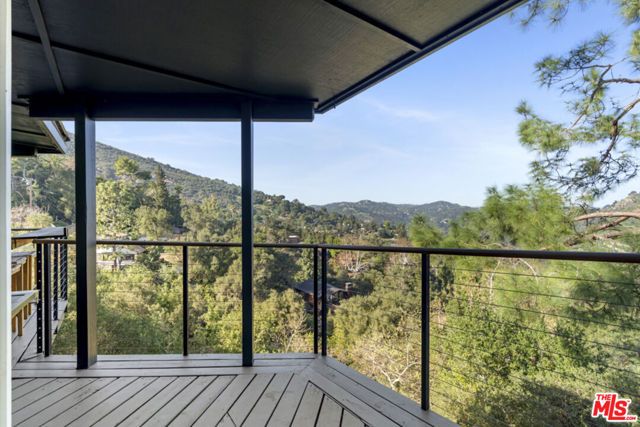 19901 Grand View Drive, Topanga (los Angeles), CA 90290