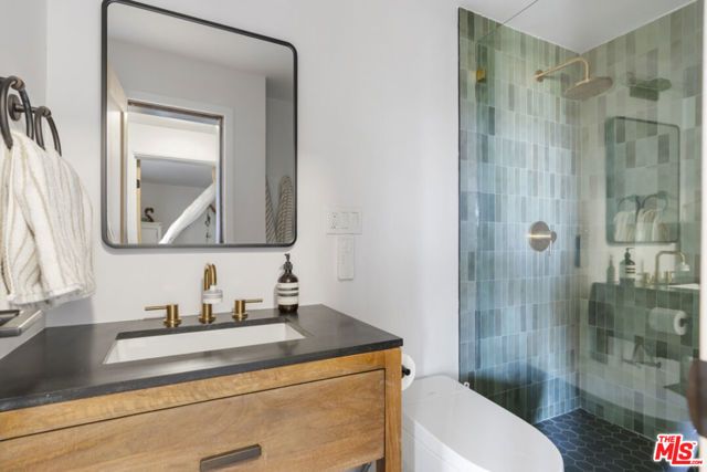 19901 Grand View Drive, Topanga (los Angeles), CA 90290