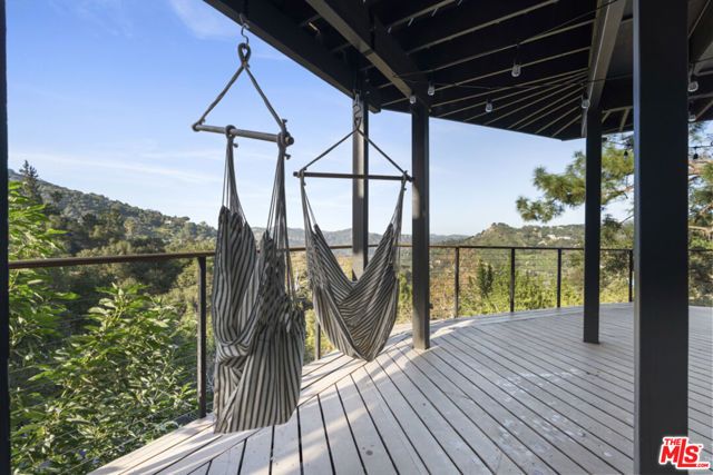 19901 Grand View Drive, Topanga (los Angeles), CA 90290