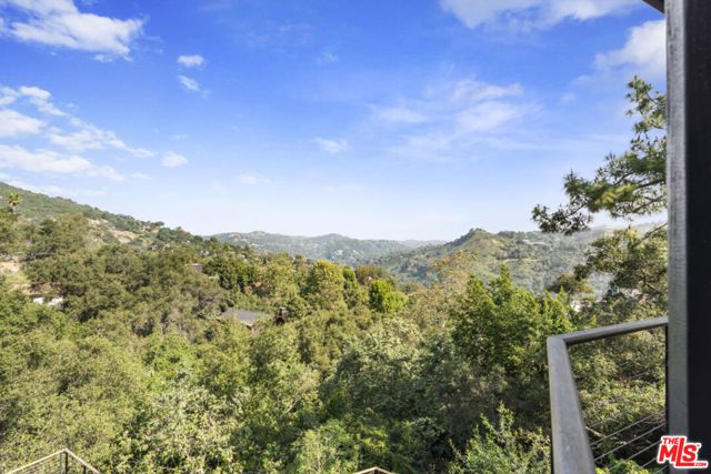 19901 Grand View Drive, Topanga (los Angeles), CA 90290