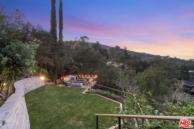 19901 Grand View Drive, Topanga (los Angeles), CA 90290