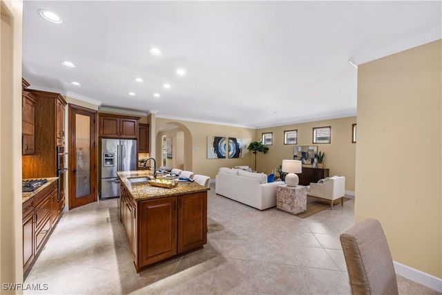 7211 Live Oak DR, Naples, FL 34114