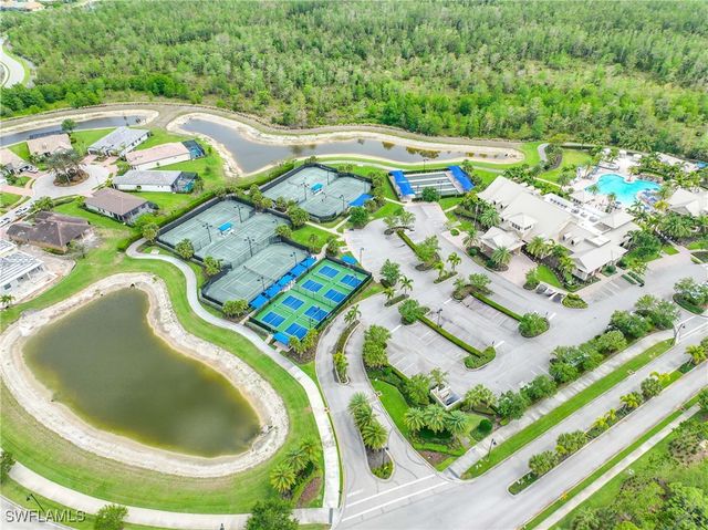 7211 Live Oak DR, Naples, FL 34114