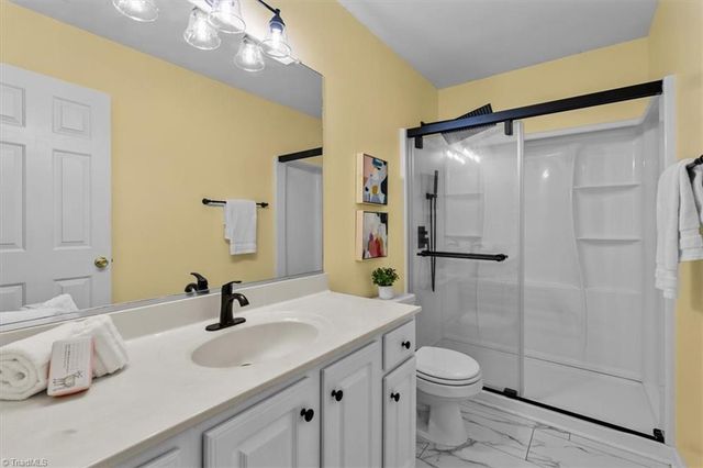 6400 Estes Court, Greensboro, NC 27410