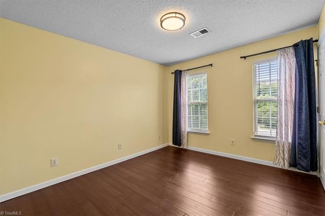 6400 Estes Court, Greensboro, NC 27410