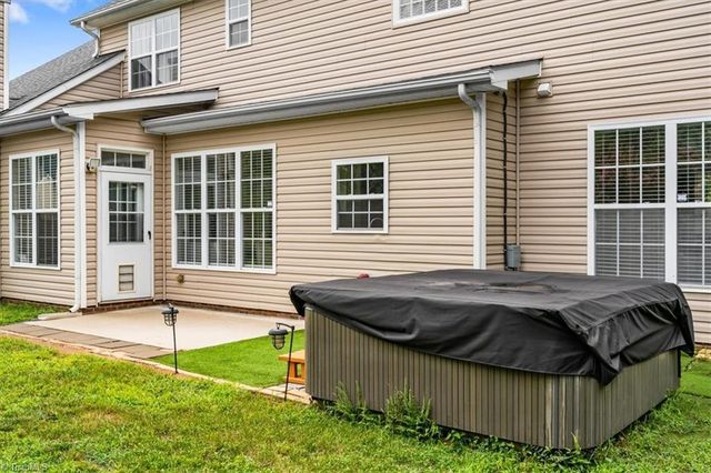6400 Estes Court, Greensboro, NC 27410