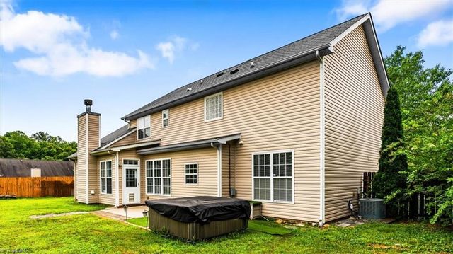 6400 Estes Court, Greensboro, NC 27410
