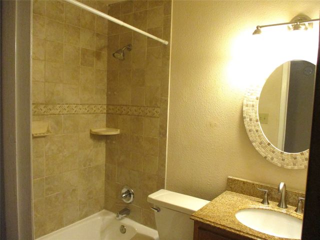 203 Yorkshire Court, Euless, TX 76040