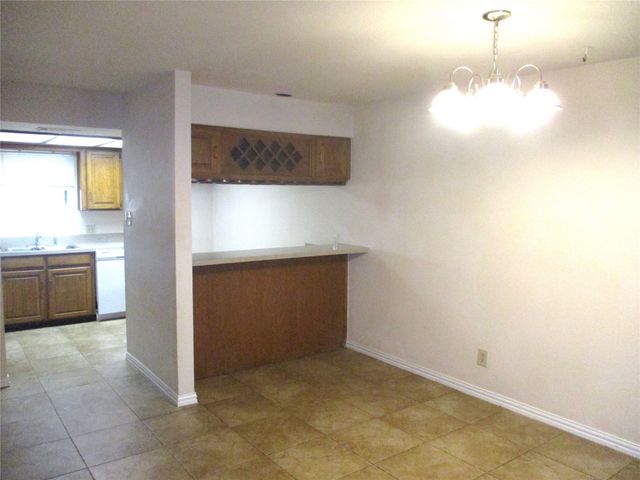 203 Yorkshire Court, Euless, TX 76040