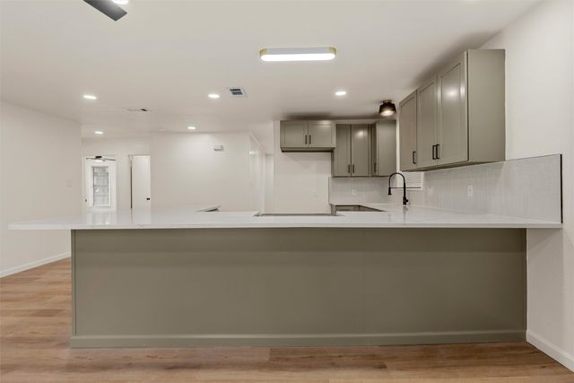311 Arthur Street, Mcgregor, TX 76657