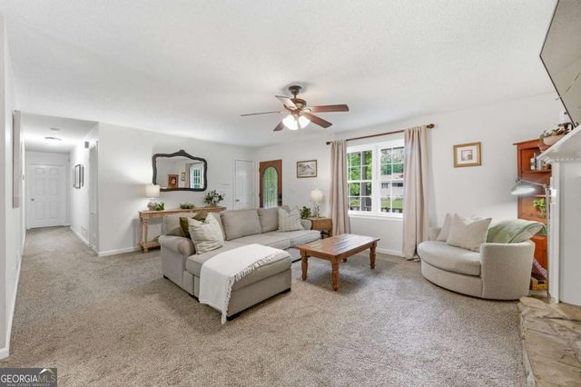 4230 Hickory Point Drive, Canton, GA 30115