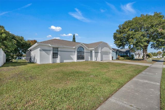 2416 MORGAN POINT BOULEVARD, Kissimmee, FL 34743