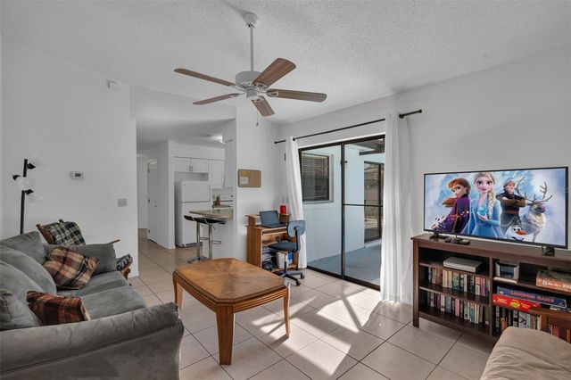 2416 MORGAN POINT BOULEVARD, Kissimmee, FL 34743