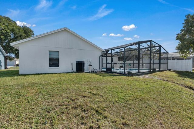 2416 MORGAN POINT BOULEVARD, Kissimmee, FL 34743