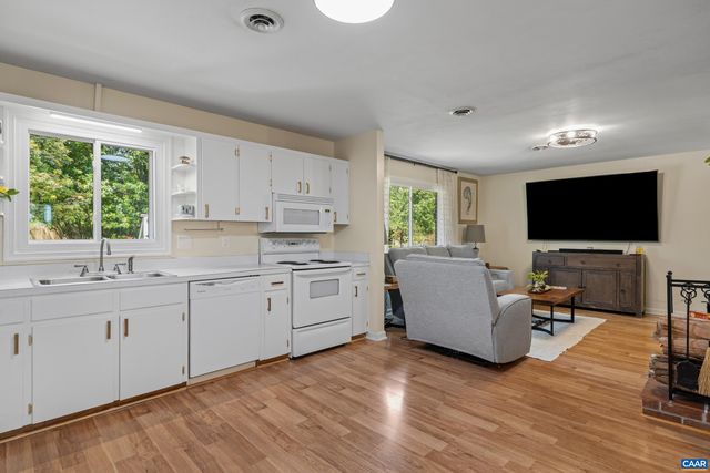 752 WESTWOOD RD, Stanardsville, VA 22973
