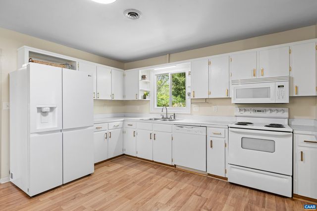 752 WESTWOOD RD, Stanardsville, VA 22973