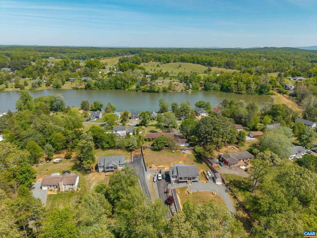 752 WESTWOOD RD, Stanardsville, VA 22973