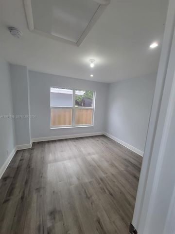 1809 NW 8th Place 1809, Fort Lauderdale, FL 33311