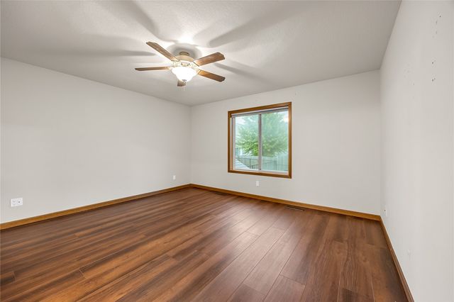 3355 Lennon Lane, Marion, IA 52302