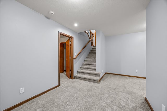 3355 Lennon Lane, Marion, IA 52302