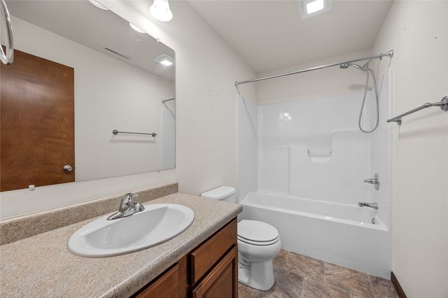 3355 Lennon Lane, Marion, IA 52302