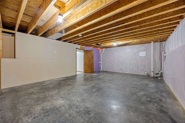 3355 Lennon Lane, Marion, IA 52302