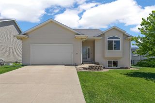 3355 Lennon Lane, Marion, IA 52302