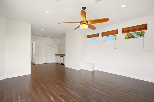 8417 LONE EAGLE WAY, Sarasota, FL 34241