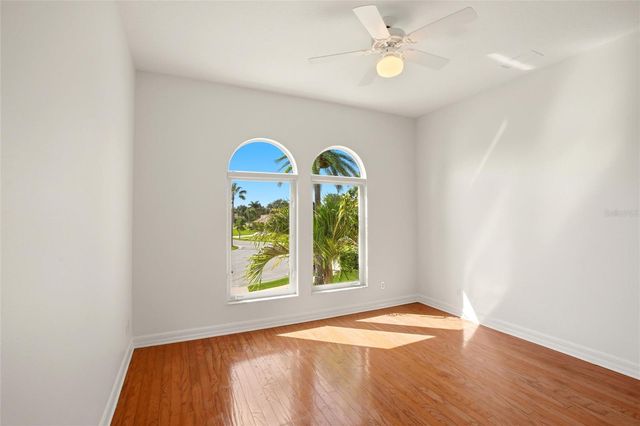8417 LONE EAGLE WAY, Sarasota, FL 34241